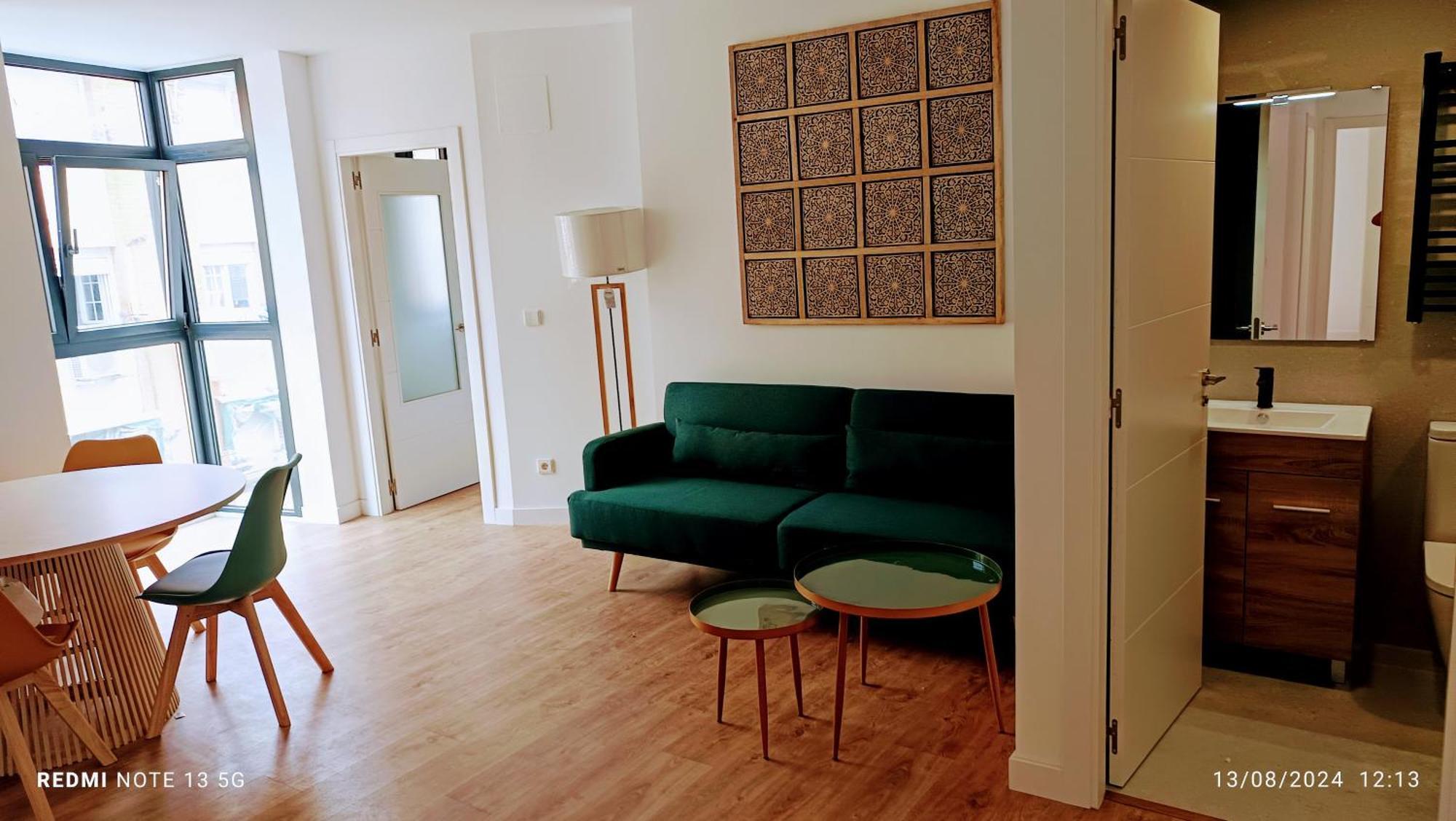 Madrid Urban Suites- Nuevo Apartahotel-7 Apartaments Boutique Full Equiped Exterior photo