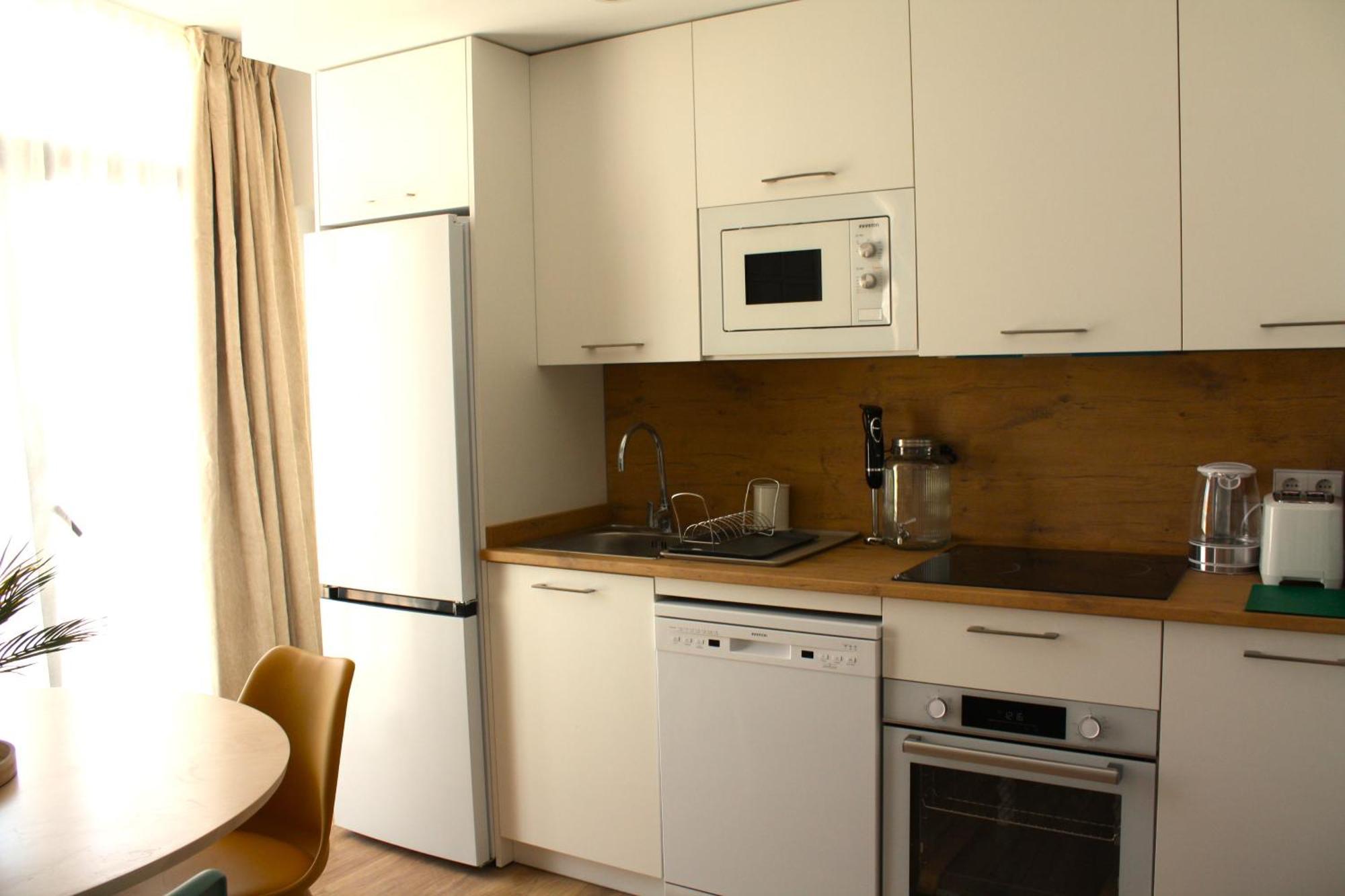 Madrid Urban Suites- Nuevo Apartahotel-7 Apartaments Boutique Full Equiped Exterior photo