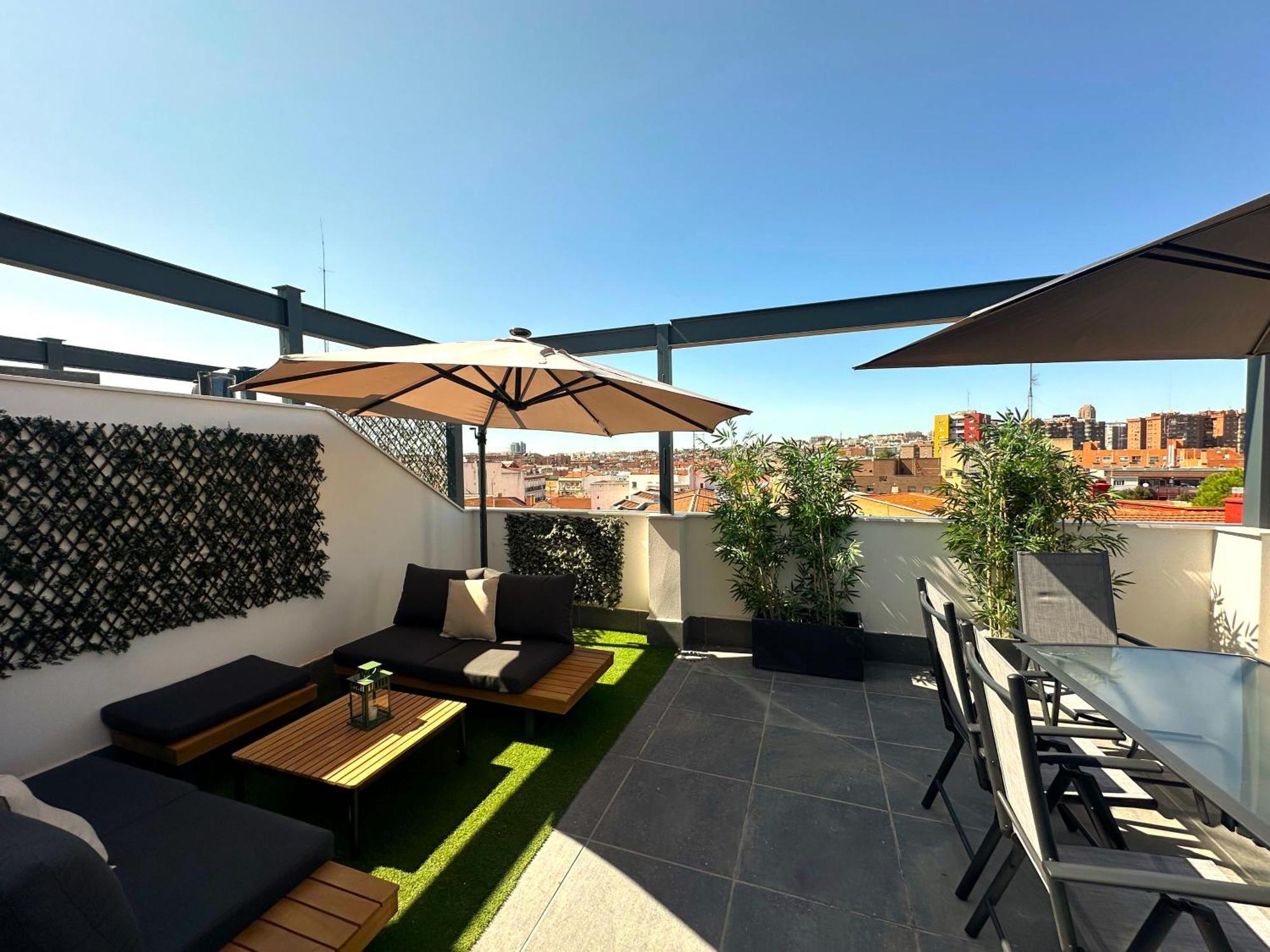 Madrid Urban Suites- Nuevo Apartahotel-7 Apartaments Boutique Full Equiped Exterior photo