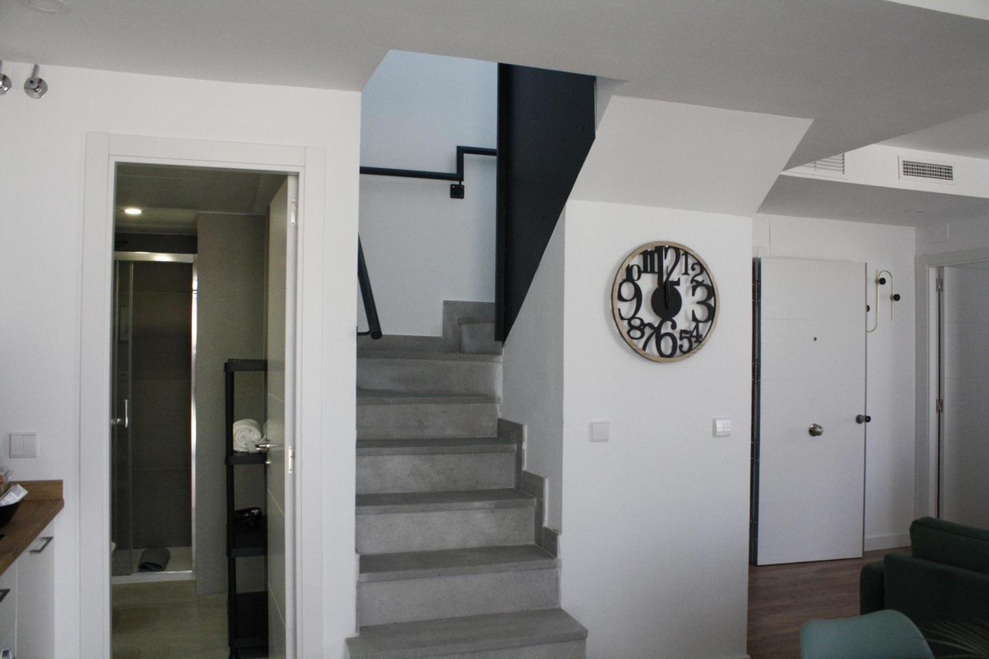 Madrid Urban Suites- Nuevo Apartahotel-7 Apartaments Boutique Full Equiped Exterior photo
