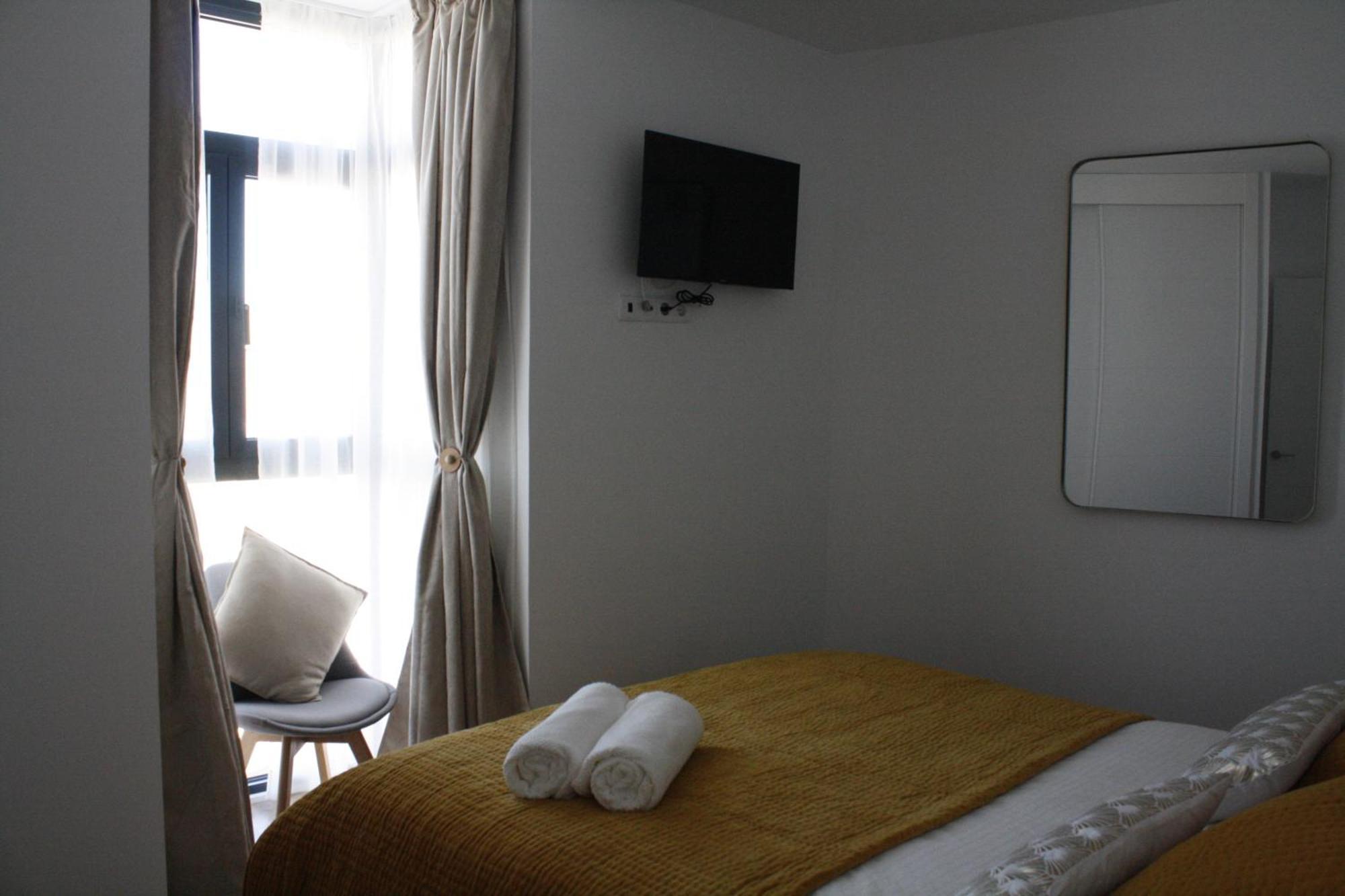 Madrid Urban Suites- Nuevo Apartahotel-7 Apartaments Boutique Full Equiped Exterior photo