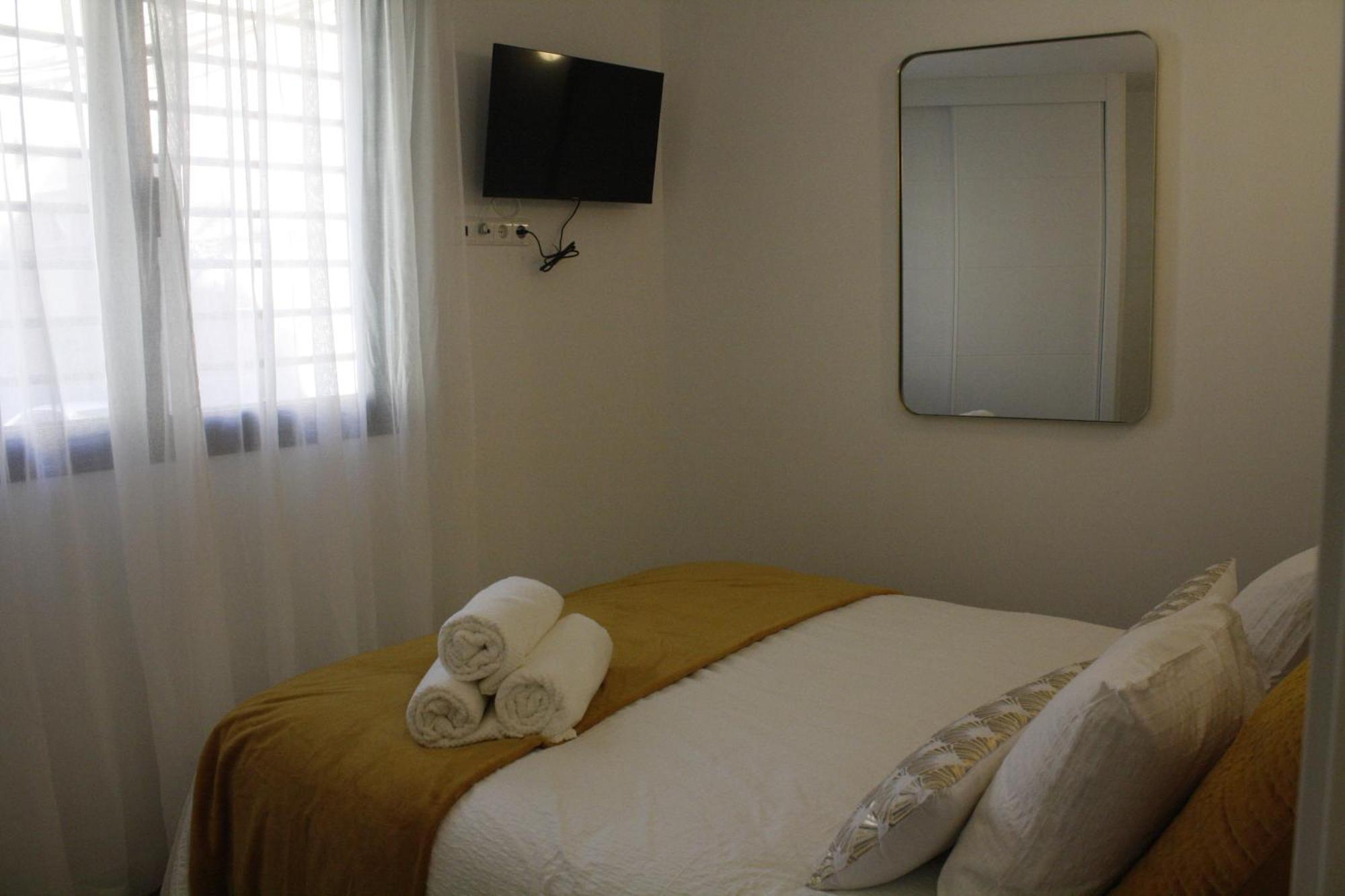 Madrid Urban Suites- Nuevo Apartahotel-7 Apartaments Boutique Full Equiped Exterior photo